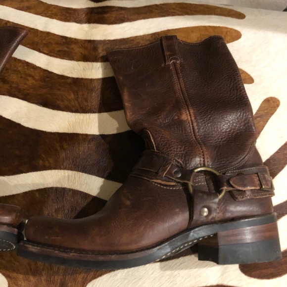 used frye boots size 9